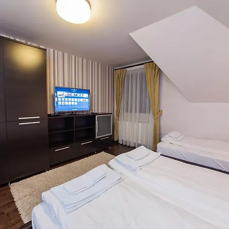 Casa de hóspedes Bajka 3*